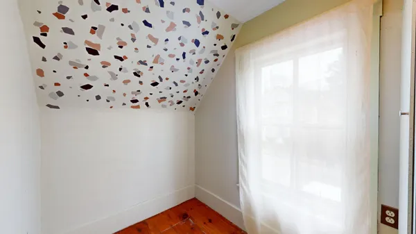 $279,000 | 9 Sewall Street, Augusta, ME 04330