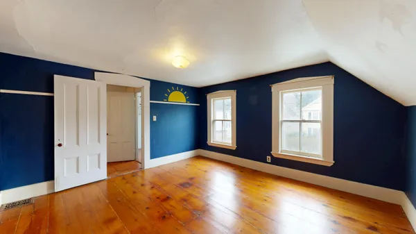 $279,000 | 9 Sewall Street, Augusta, ME 04330