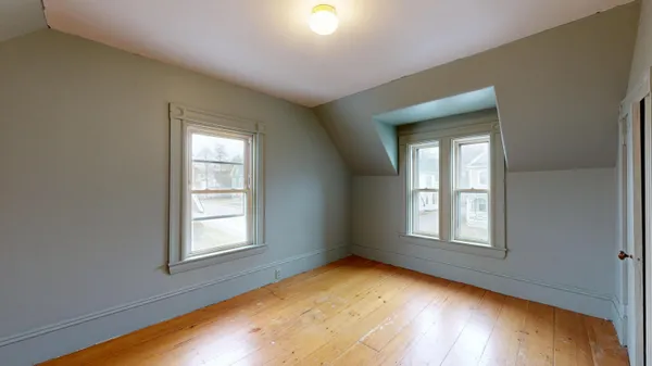 $279,000 | 9 Sewall Street, Augusta, ME 04330