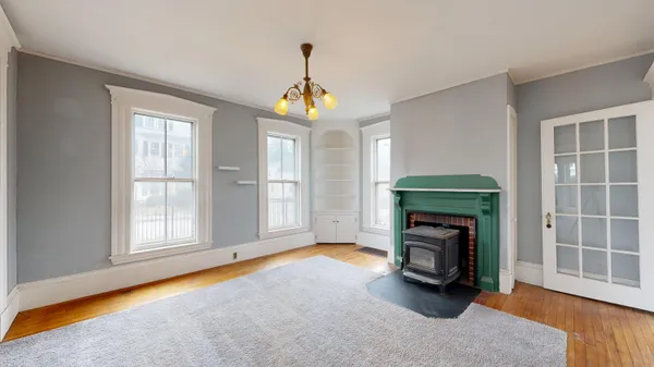 $279,000 | 9 Sewall Street, Augusta, ME 04330