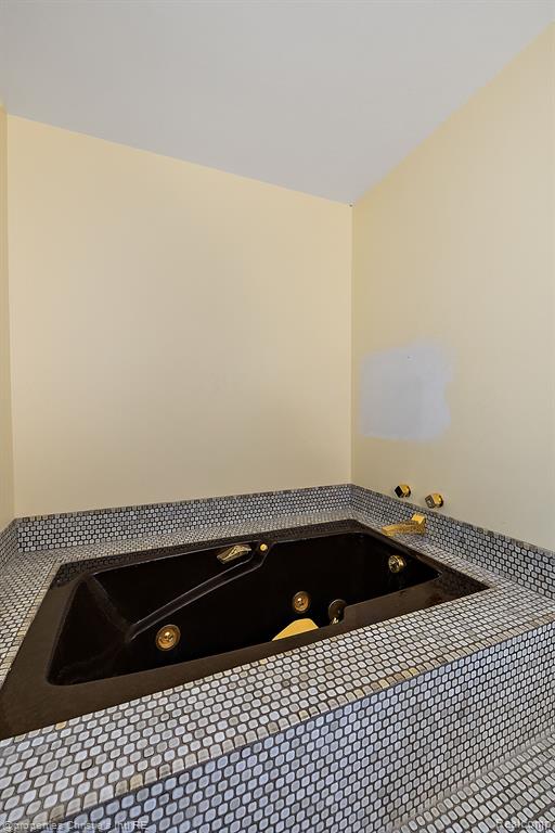 74 Belle Meade Road Grosse Pointe Shores, MI 48236 - Photo 41 of 50