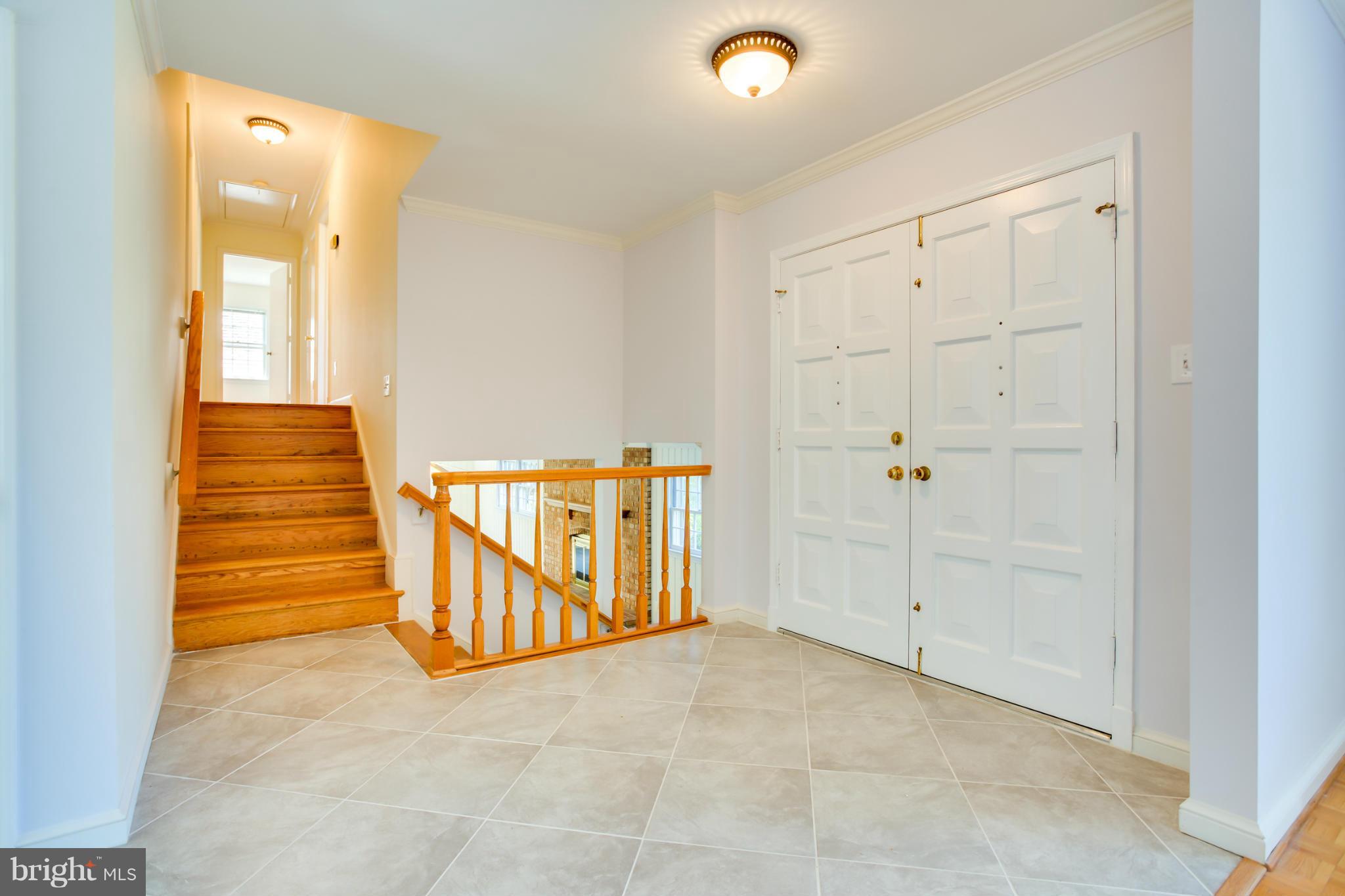 1223 Potomac School Road McLean, VA 22101 - Photo 3 of 43 Interior (General)