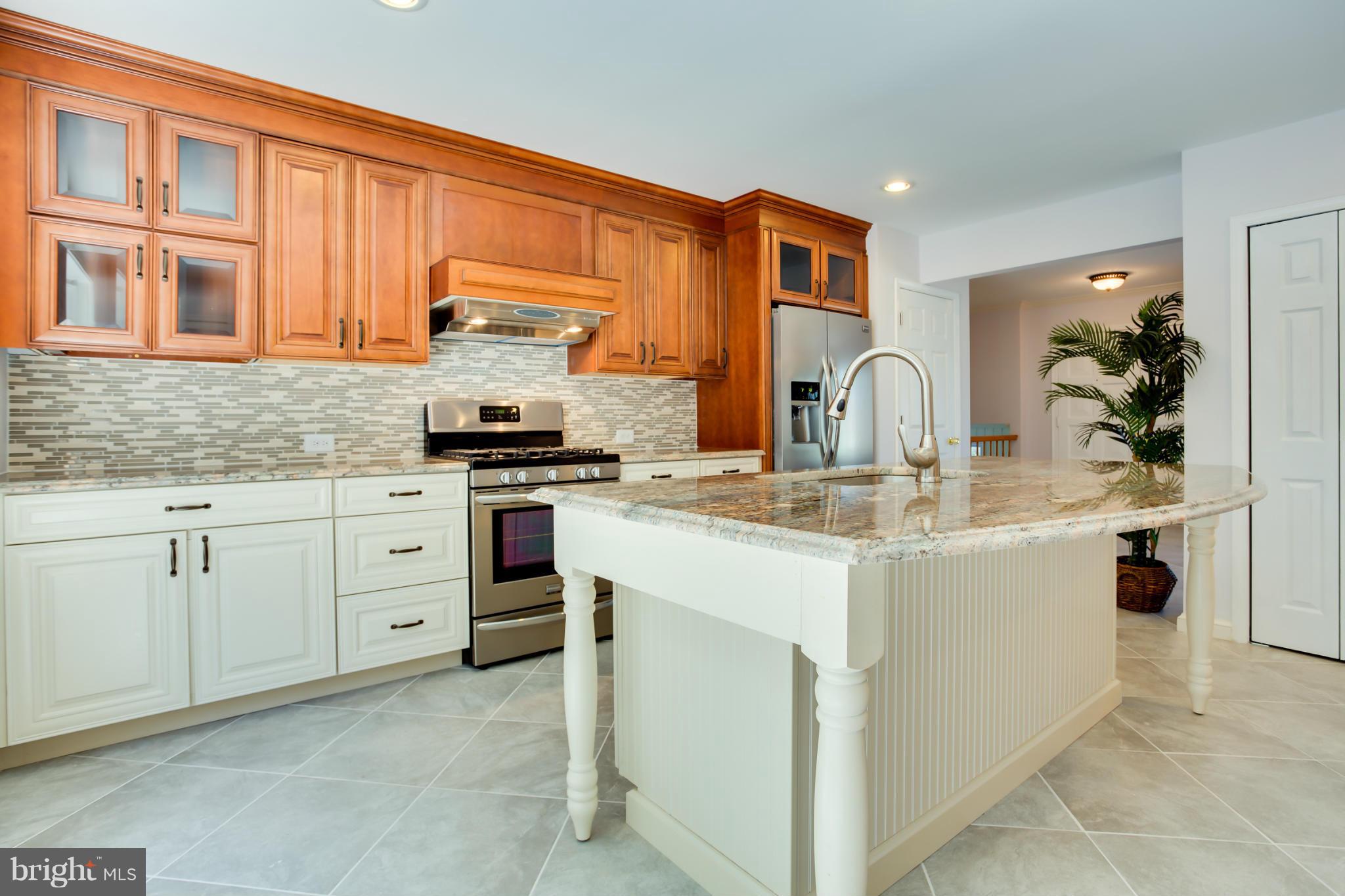 1223 Potomac School Road McLean, VA 22101 - Photo 8 of 43 Kitchen