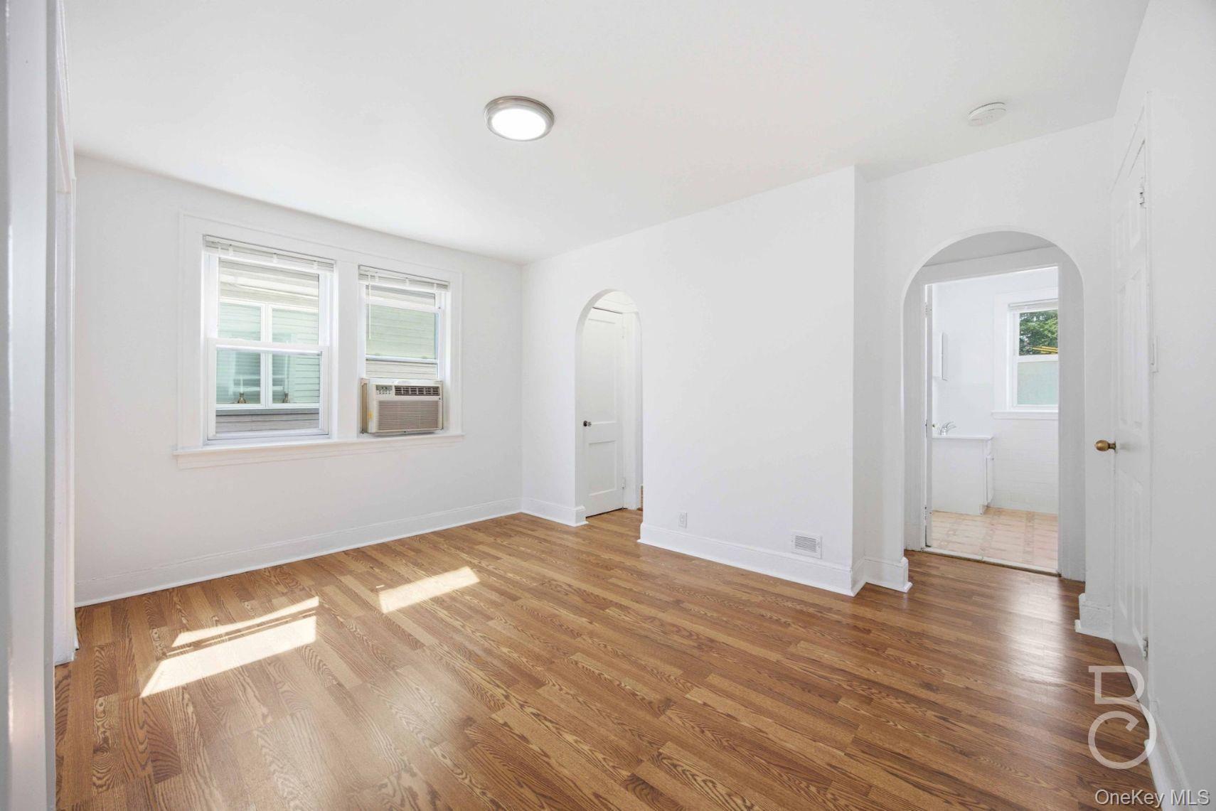 70-20 53rd Road Queens, NY 11378 - Photo 13 of 26