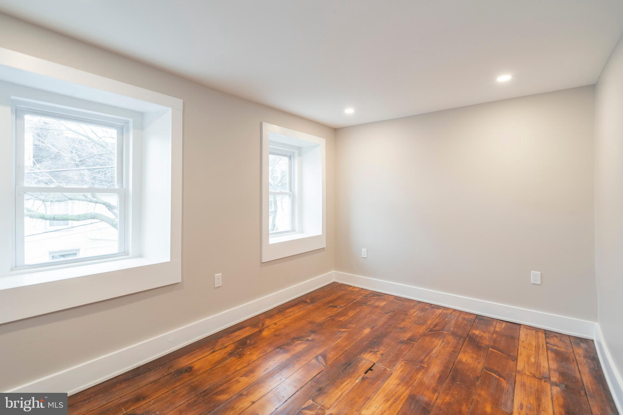 4507 Ritchie Street Philadelphia, PA 19127 - Photo 16 of 26 Bedroom 1
