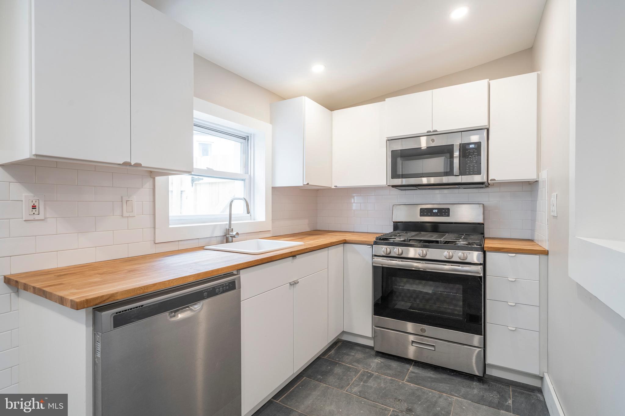 4507 Ritchie Street Philadelphia, PA 19127 - Photo 8 of 26 Brand New Kitchen with custom cabinets
