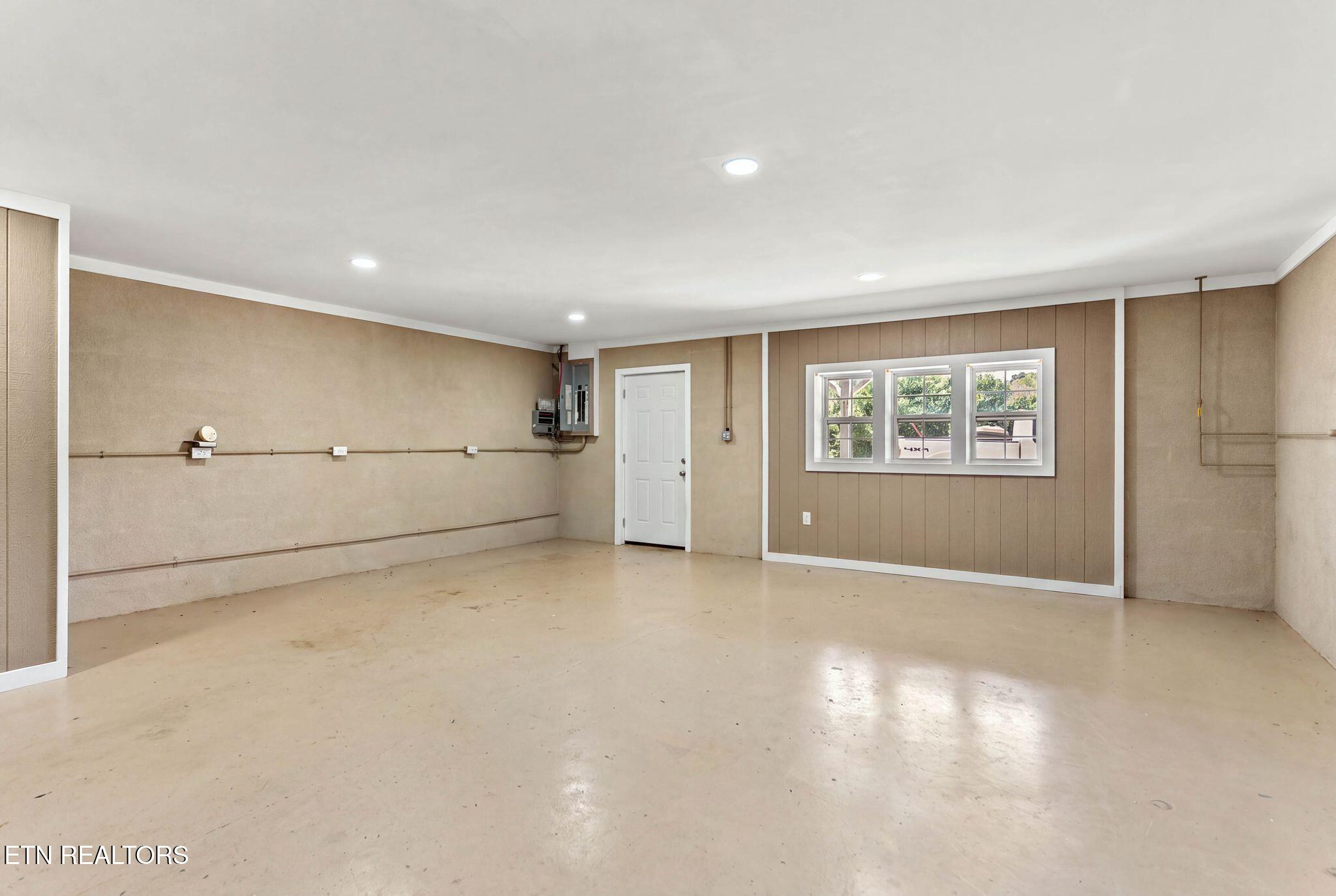2125 Niles Ferry Road Greenback, TN 37742 - Photo 32 of 60 2125 Niles Ferry Rd-42