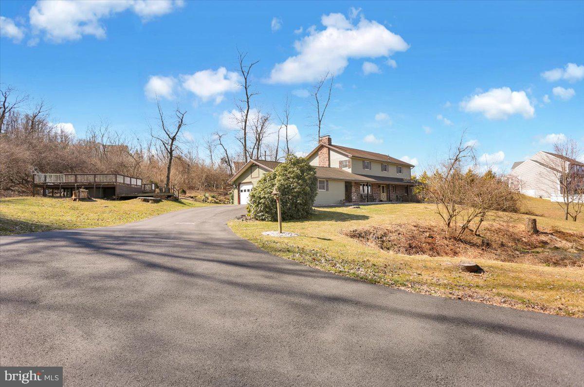 226 Wheatfield Road Sinking Spring, PA 19608 - Photo 3 of 58