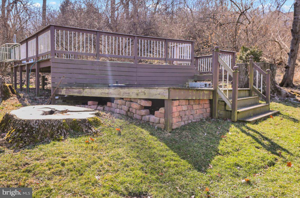 226 Wheatfield Road Sinking Spring, PA 19608 - Photo 9 of 58
