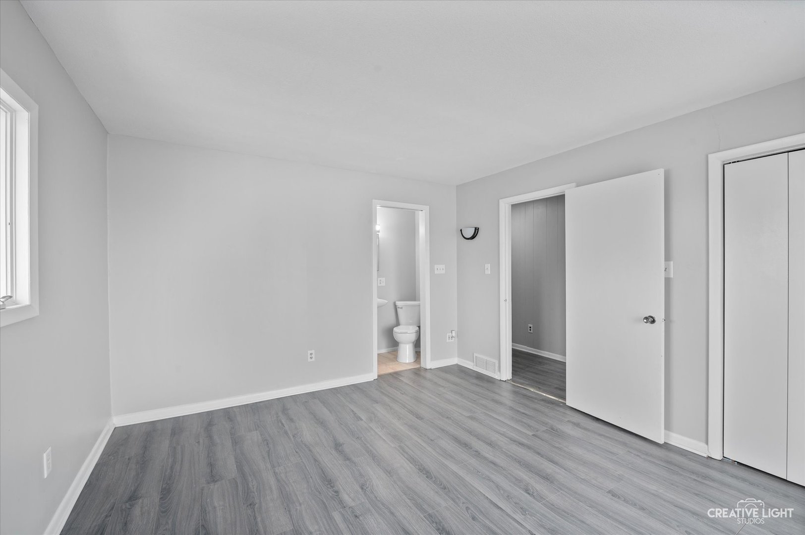 2391 North 24th Road Marseilles, IL 61341 - Photo 13 of 24 a view of an empty room and wooden floor