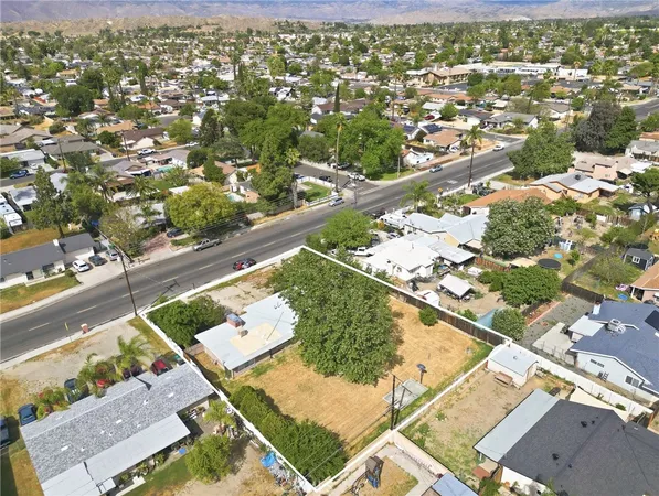 $2,650 | 40861 Whittier Avenue, Hemet, CA 92544