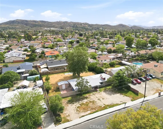 $2,650 | 40861 Whittier Avenue, Hemet, CA 92544