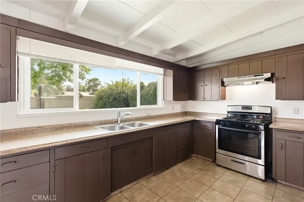 $2,650 | 40861 Whittier Avenue, Hemet, CA 92544