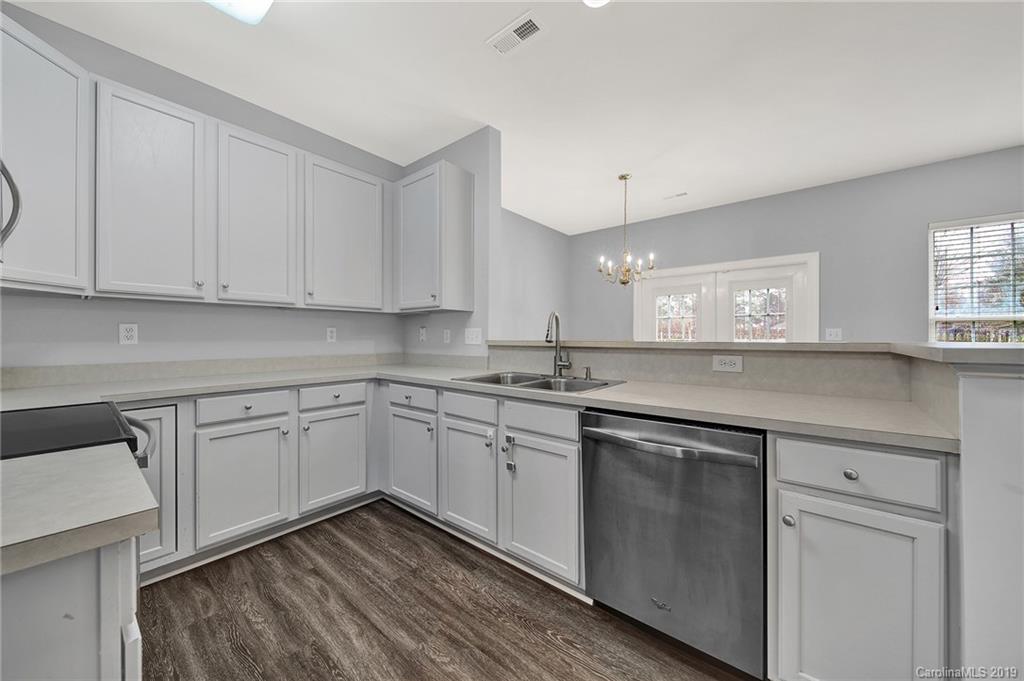 3123 Tanzanite Circle Fort Mill, SC 29708 - Photo 11 of 36 Gallery Image 11