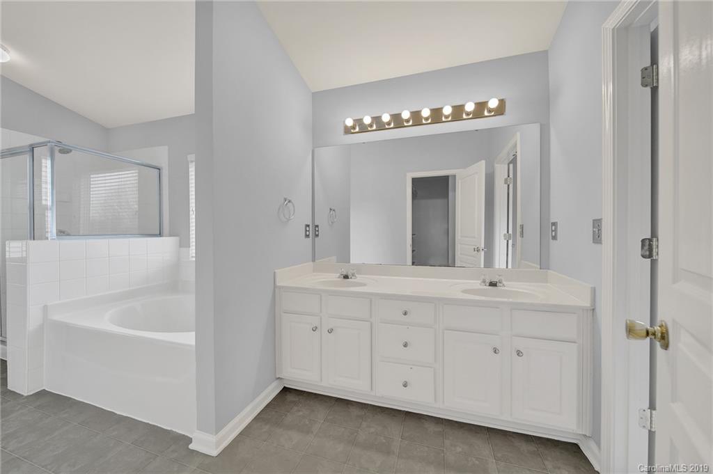 3123 Tanzanite Circle Fort Mill, SC 29708 - Photo 23 of 36 Gallery Image 23