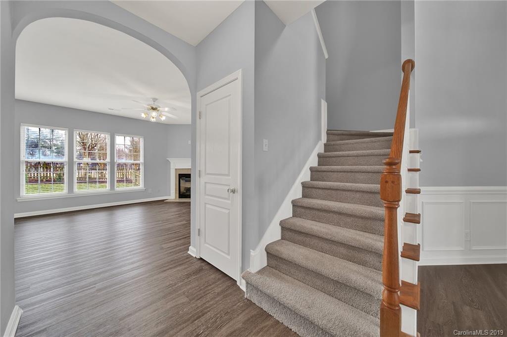 3123 Tanzanite Circle Fort Mill, SC 29708 - Photo 5 of 36 Gallery Image 5