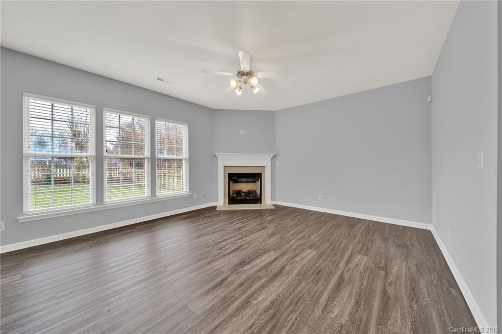 3123 Tanzanite Circle Fort Mill, SC 29708 - Photo 6 of 36 Gallery Image 6
