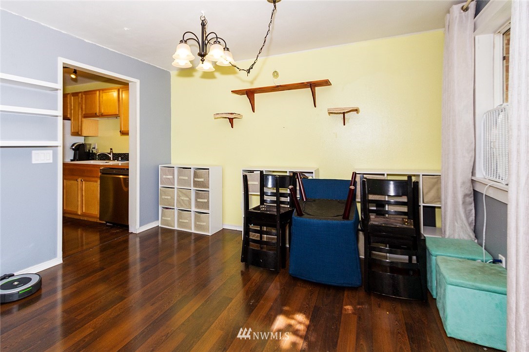 335 Heather Road, Unit 206 Everett, WA 98203 - Photo 5 of 13