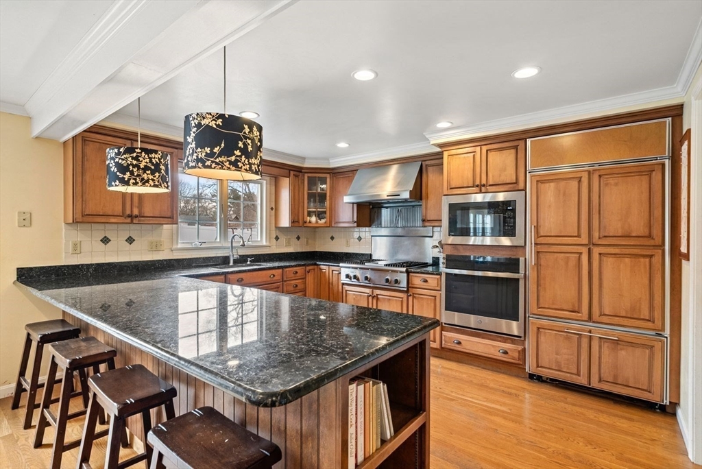 158 Strasser Avenue Westwood, MA 02090 - Photo 21 of 41