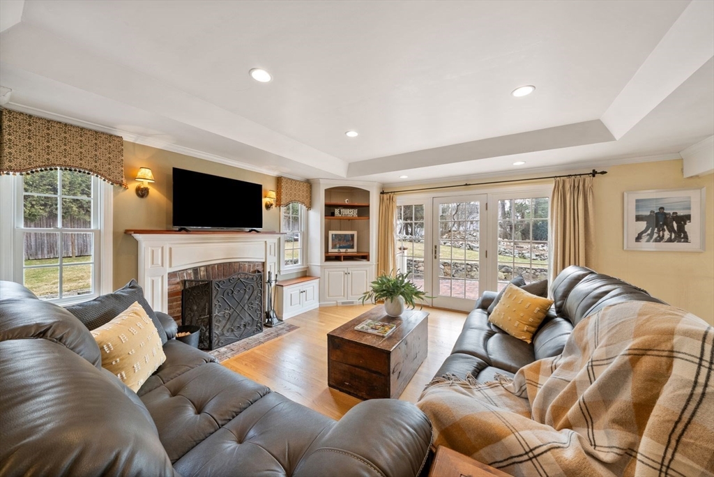 158 Strasser Avenue Westwood, MA 02090 - Photo 26 of 41