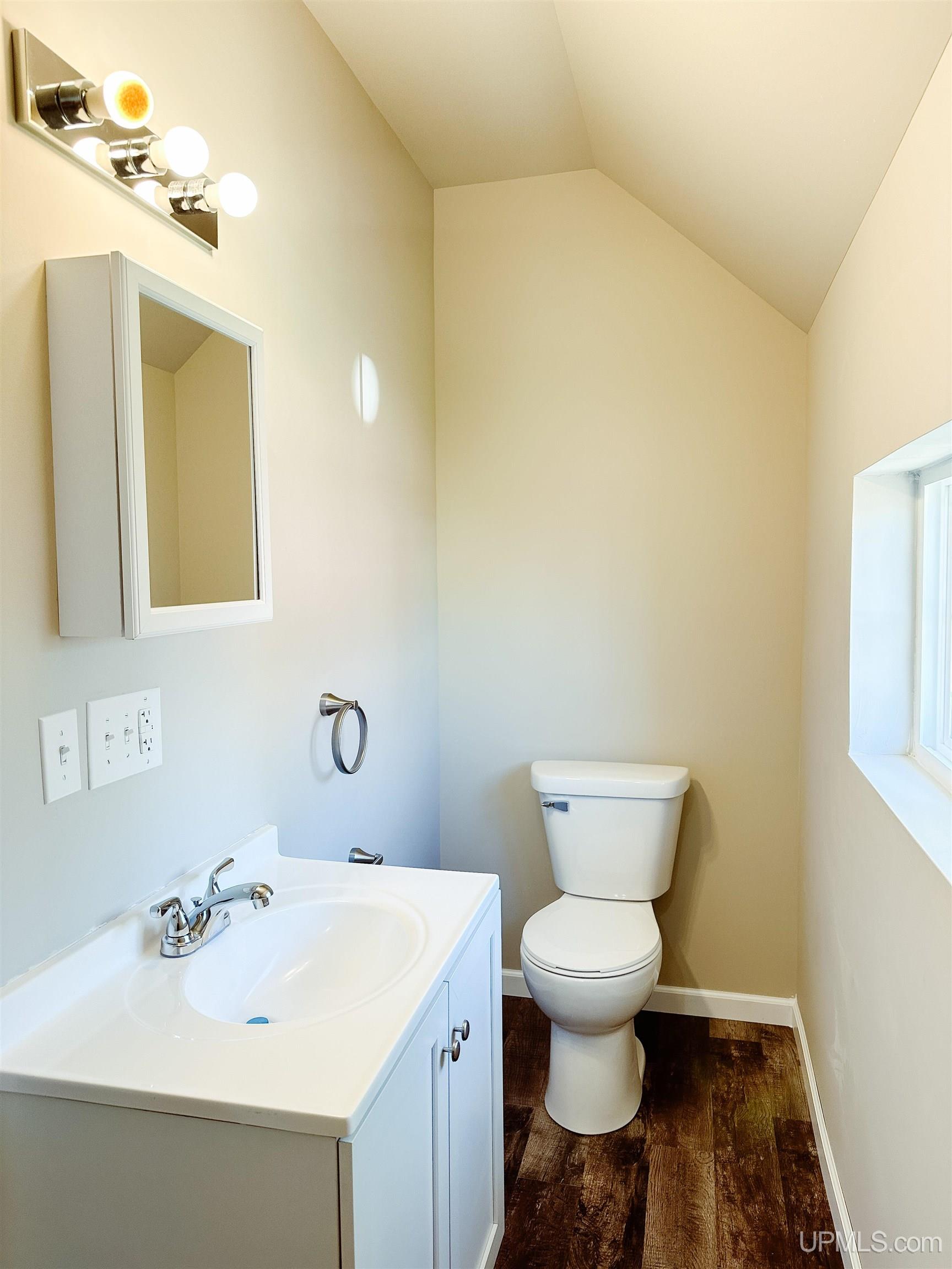 411 North 2nd Street Ishpeming, MI 49849 - Photo 29 of 48