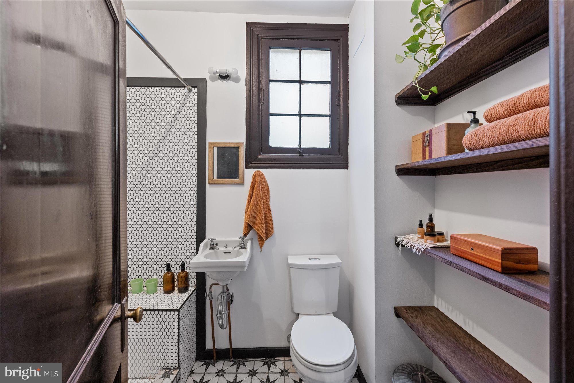2707 Adams Mill Road Northwest, Unit 503 Washington, DC 20009 - Photo 25 of 30 Gallery Image 25