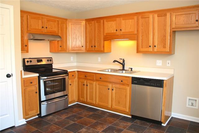 7636 South Swift Road Goodlettsville, TN 37072 - Photo 5 of 10 Gallery Image 5