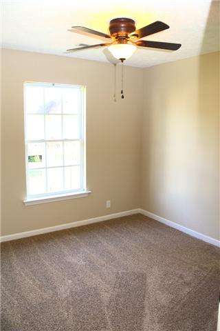 7636 South Swift Road Goodlettsville, TN 37072 - Photo 8 of 10 Gallery Image 8
