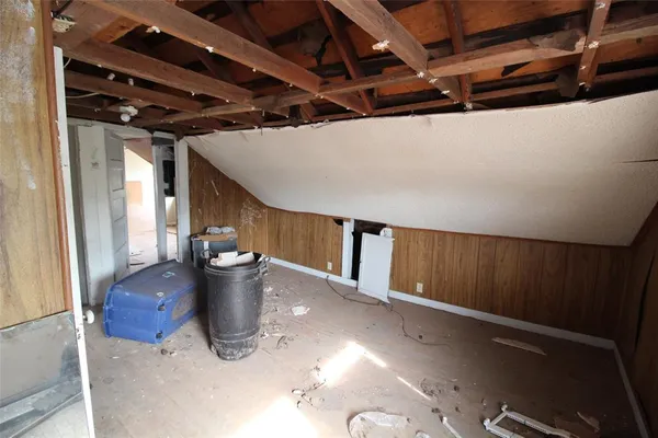 $25,000 | 111 South 7th Avenue, Munday, TX 76371