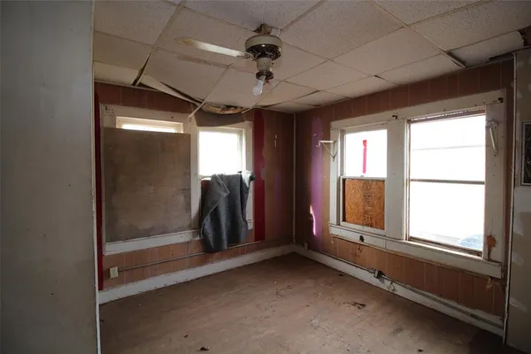 $25,000 | 111 South 7th Avenue, Munday, TX 76371