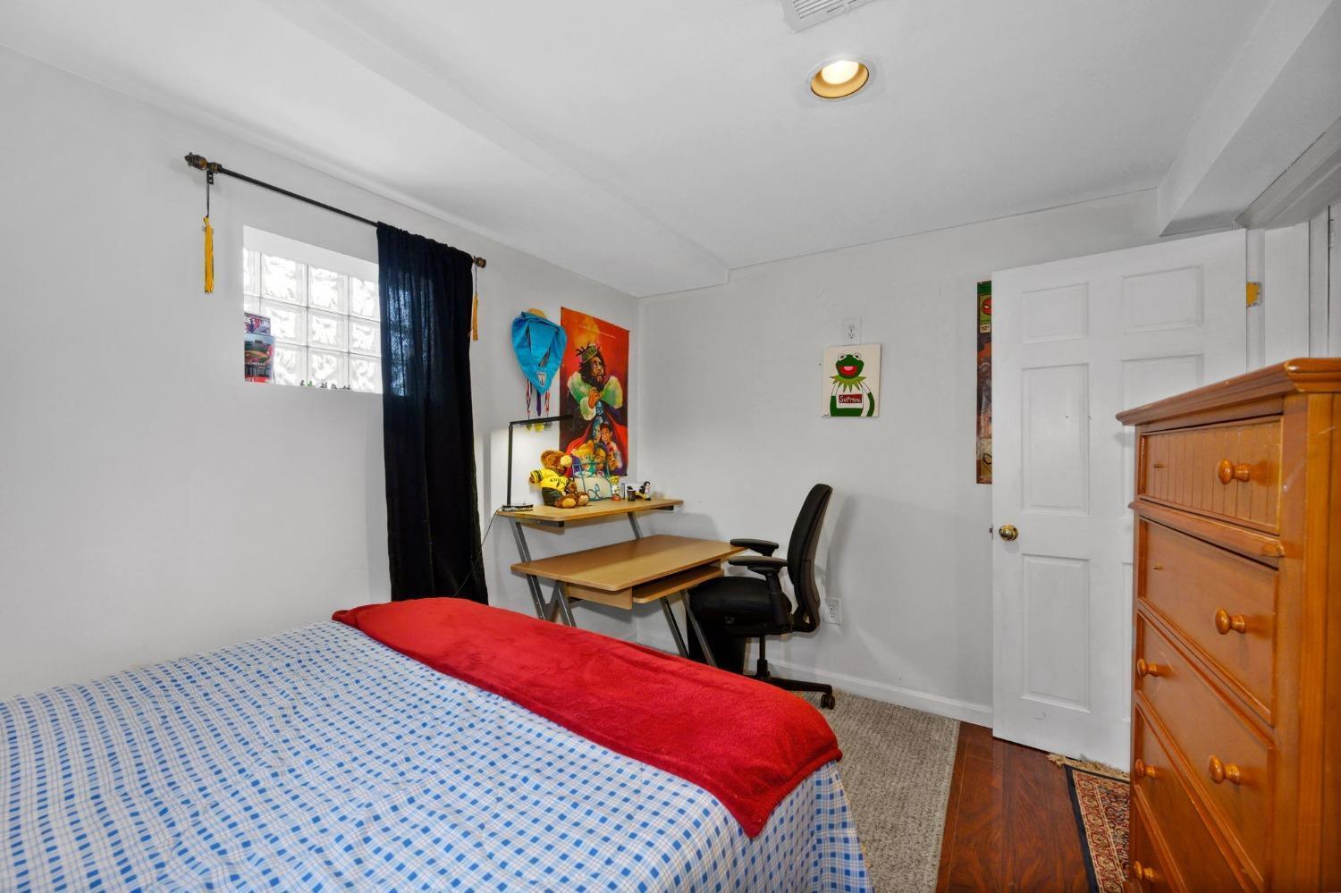 5254 Boomer Road Cincinnati, OH 45247 - Photo 40 of 48 Gallery Image 40