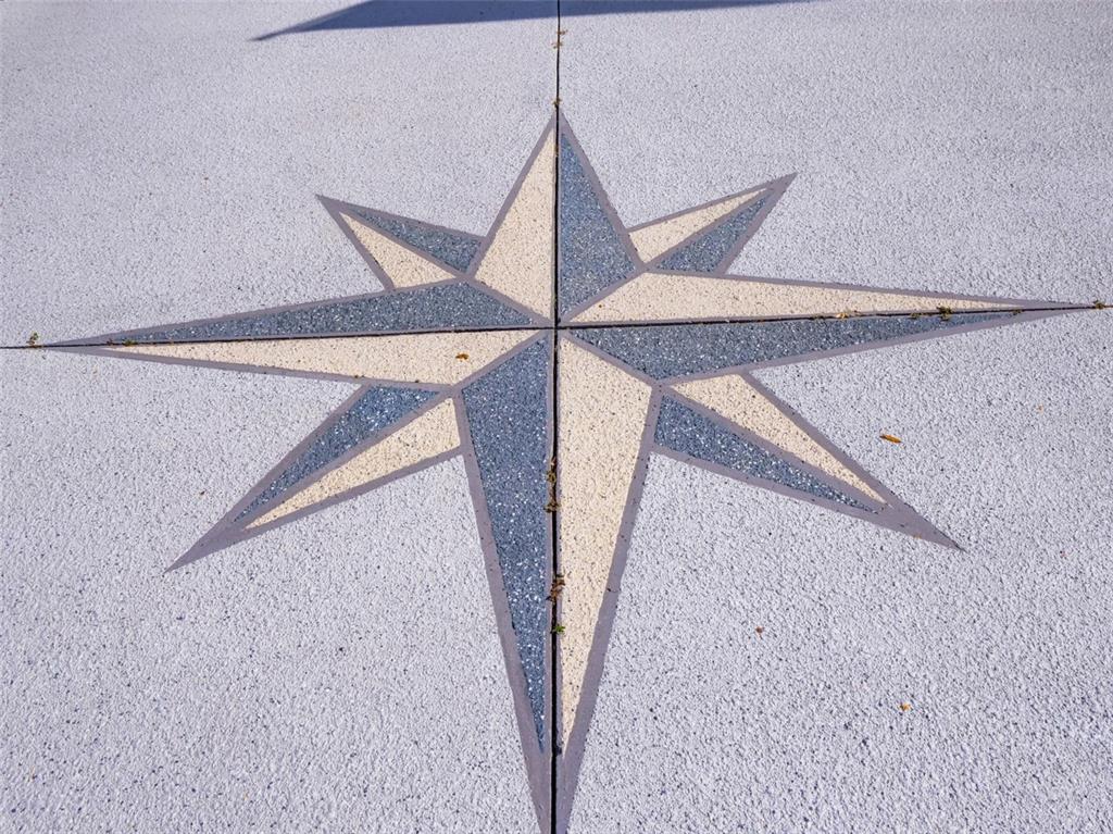 4704 River Ridge Drive Leesburg, FL 34748 - Photo 3 of 40 a view of entryway