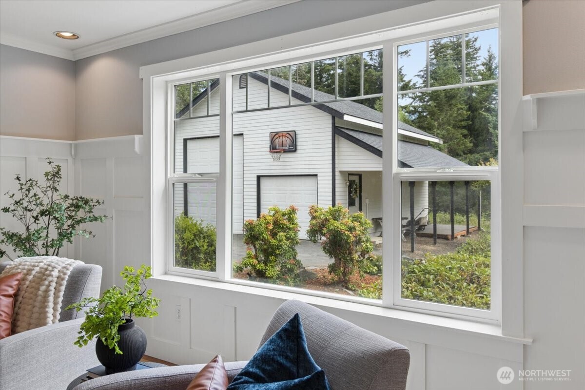 1267 Northeast Madison Road Poulsbo, WA 98370 - Photo 10 of 40 Gallery Image 10