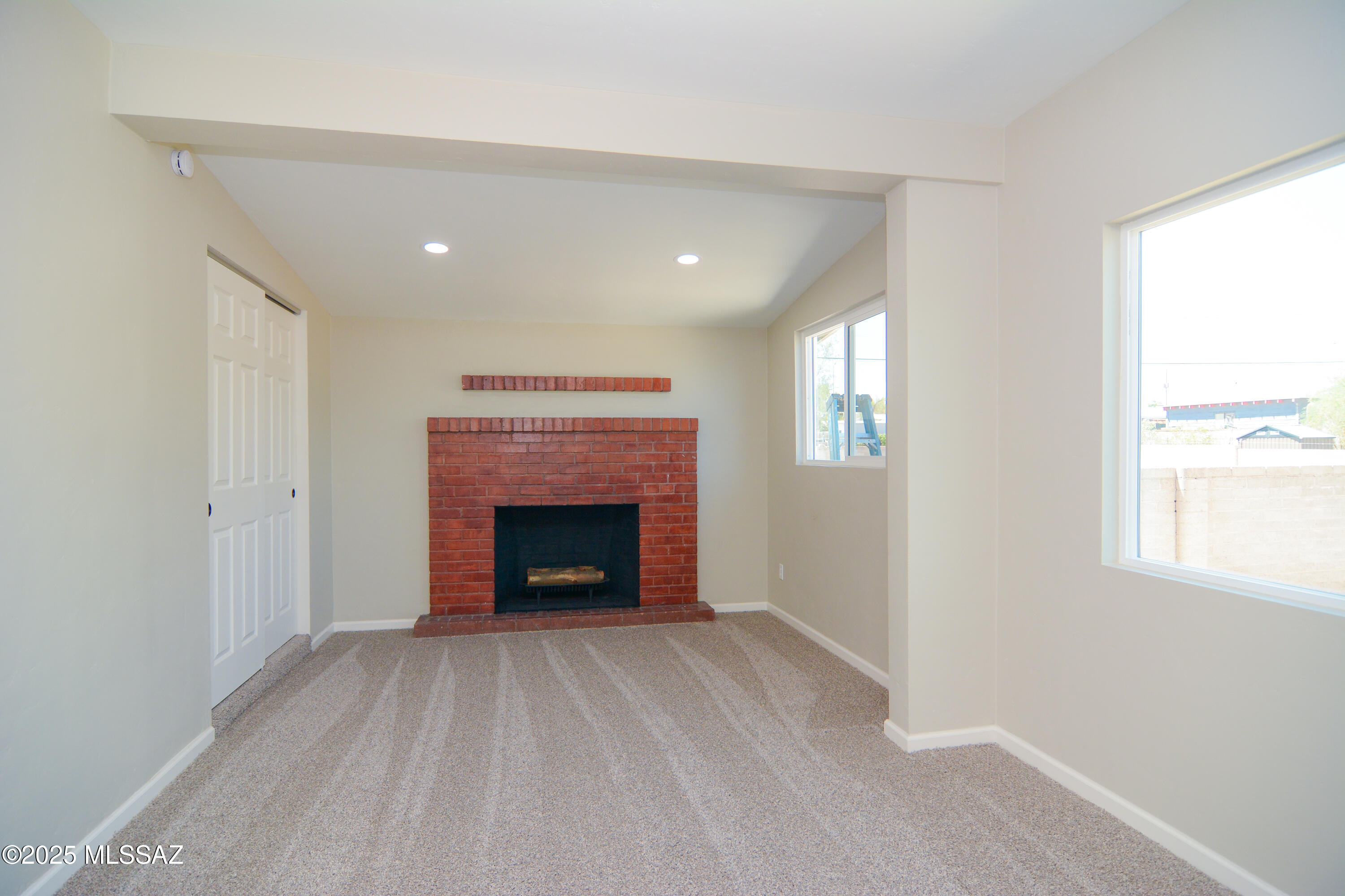 733 West Vanover Road Tucson, AZ 85705 - Photo 12 of 26 Gallery Image 12