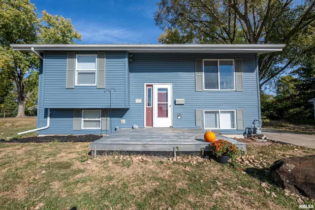 $133,000 | 1212 East Adams Street, Macomb, IL 61455