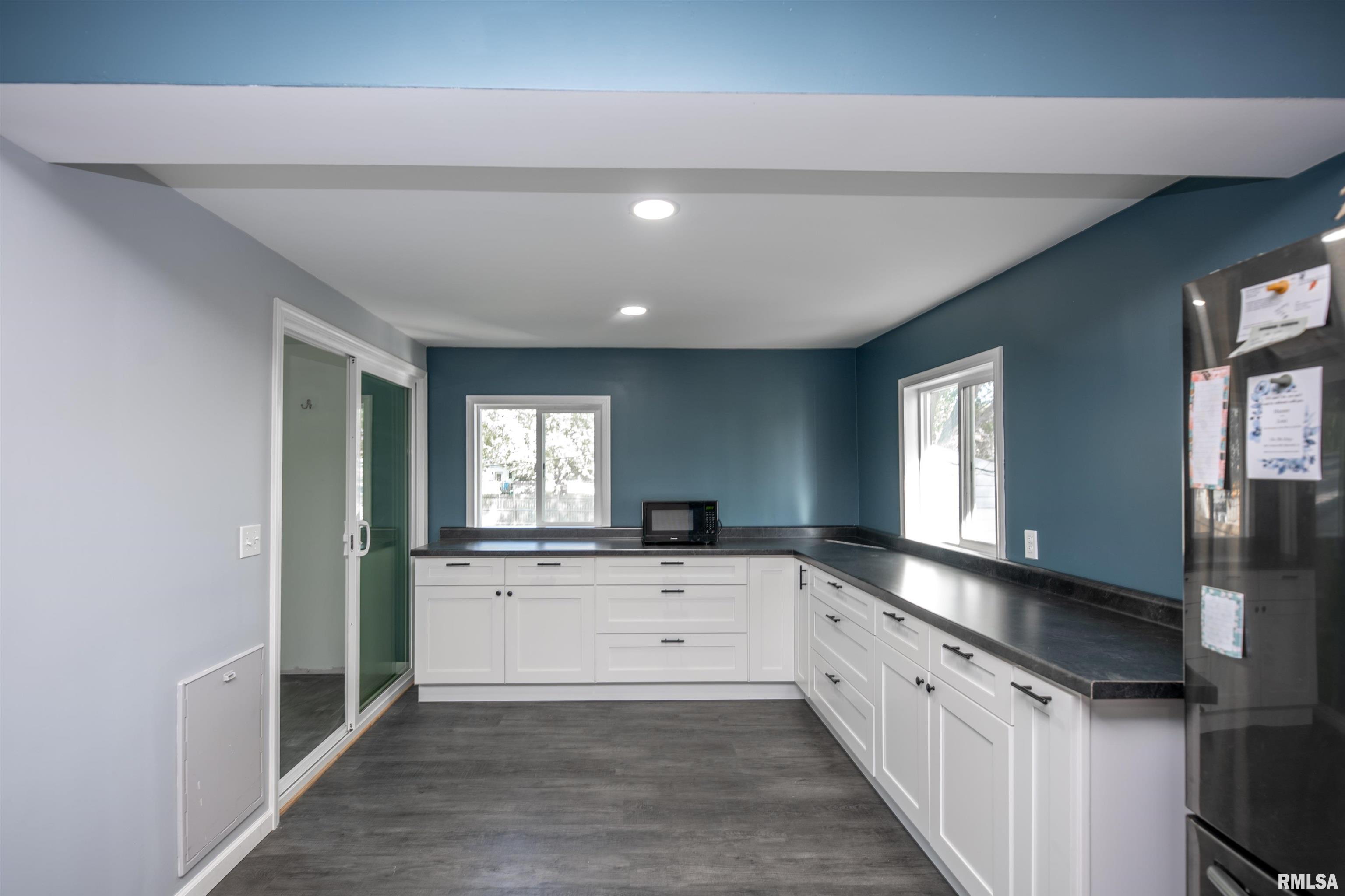 1212 East Adams Street Macomb, IL 61455 - Photo 14 of 47