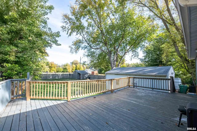 $133,000 | 1212 East Adams Street, Macomb, IL 61455