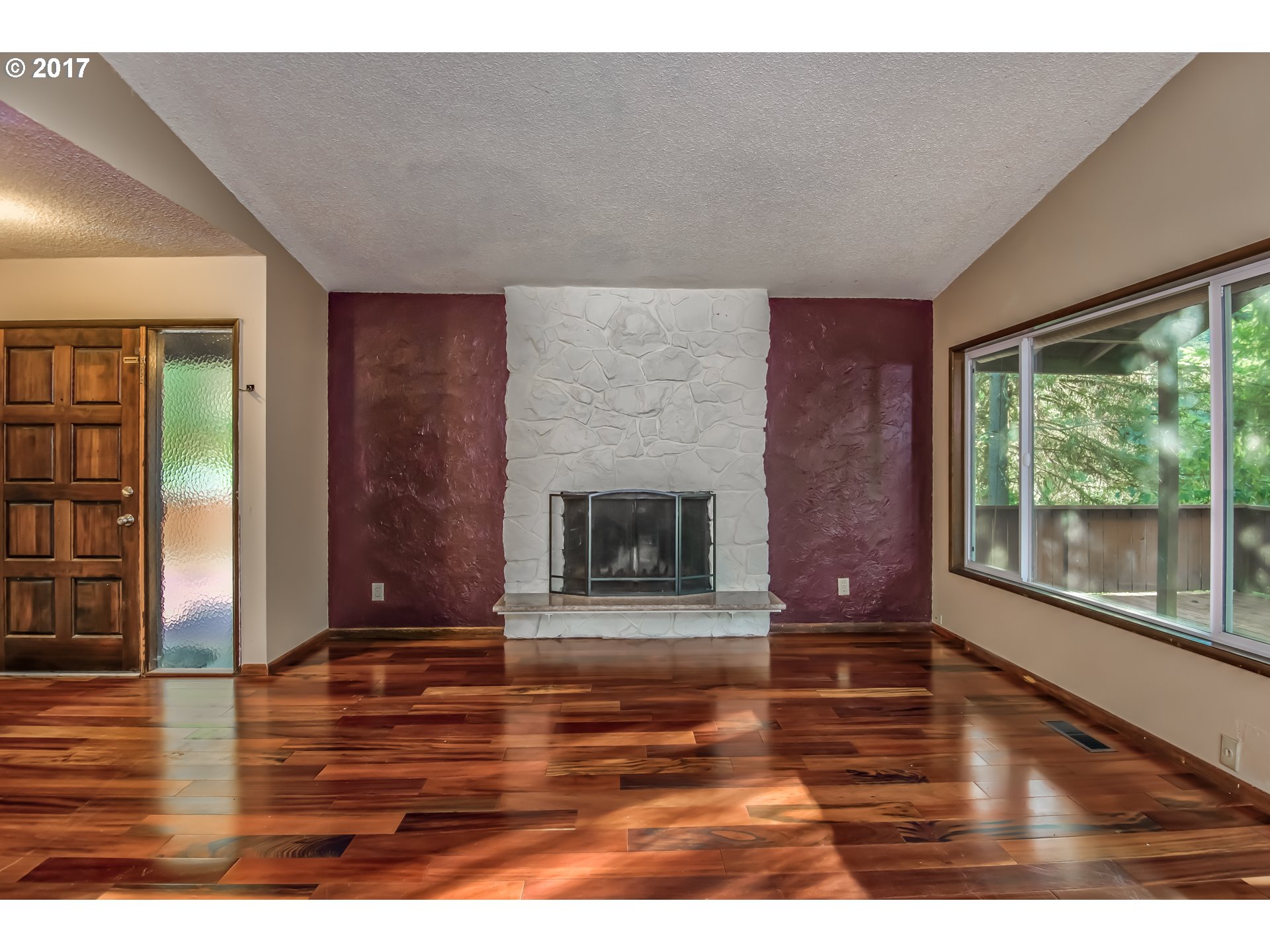 1895 Greentree Road Lake Oswego, OR 97034 - Photo 8 of 27 Gallery Image 8