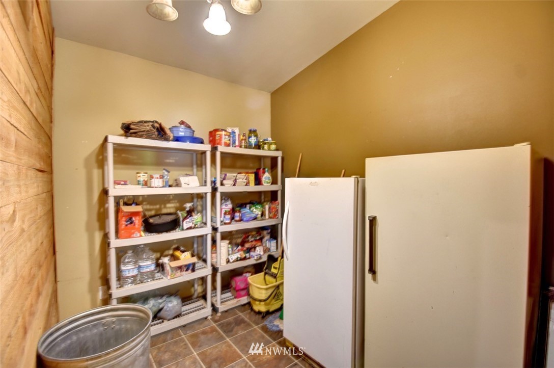 7861 Matlock-Brady Road Elma, WA 98541 - Photo 11 of 35 Gallery Image 11