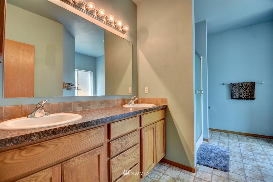 7861 Matlock-Brady Road Elma, WA 98541 - Photo 15 of 35 Gallery Image 15