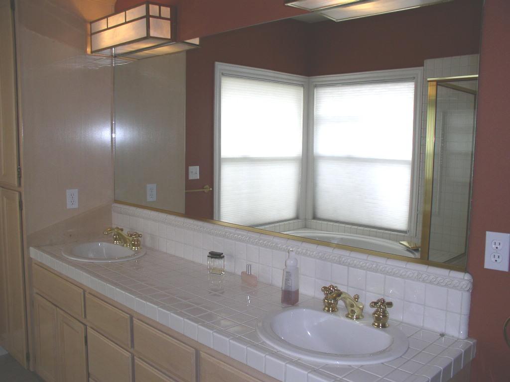 4271 Rutgers Place Redding, CA 96001 - Photo 8 of 13 Master bath sinks