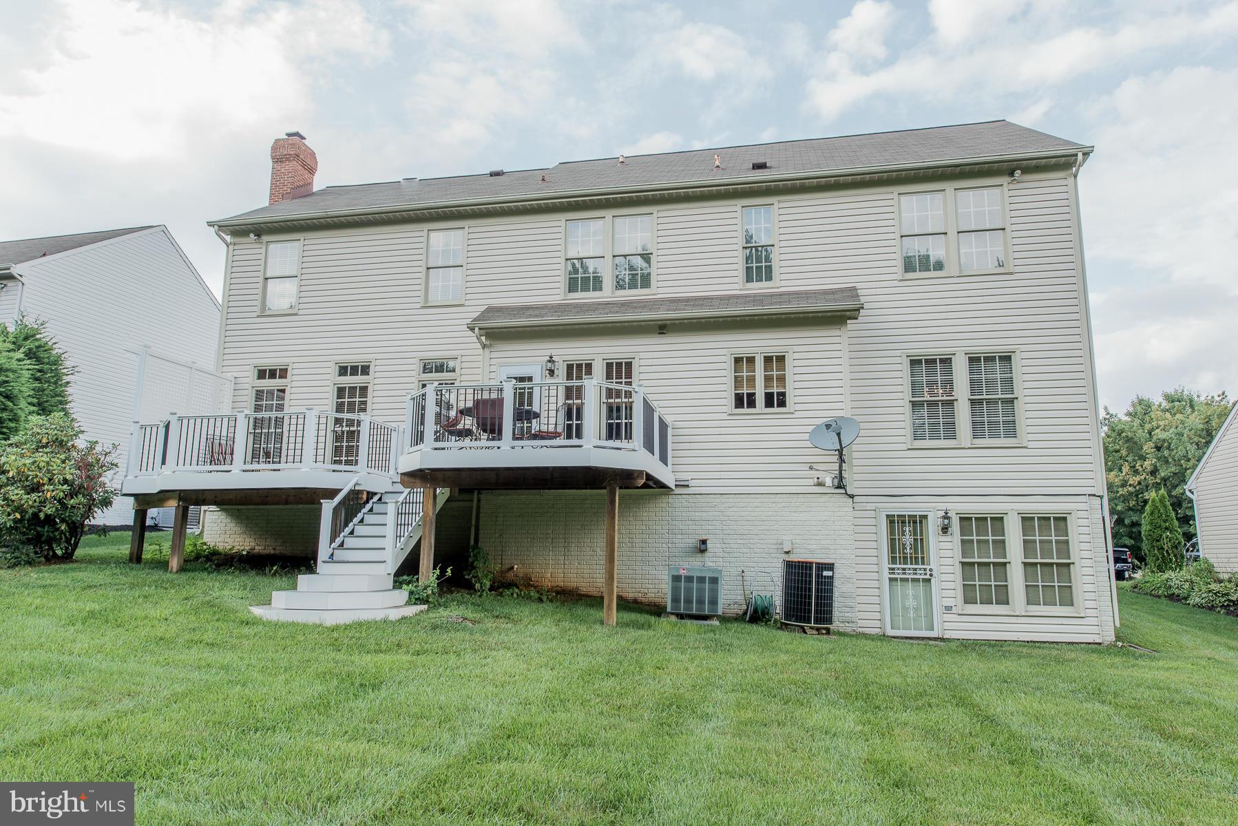 10277 Wetherburn Road Ellicott City, MD 21042 - Photo 28 of 30 Exterior (Rear)