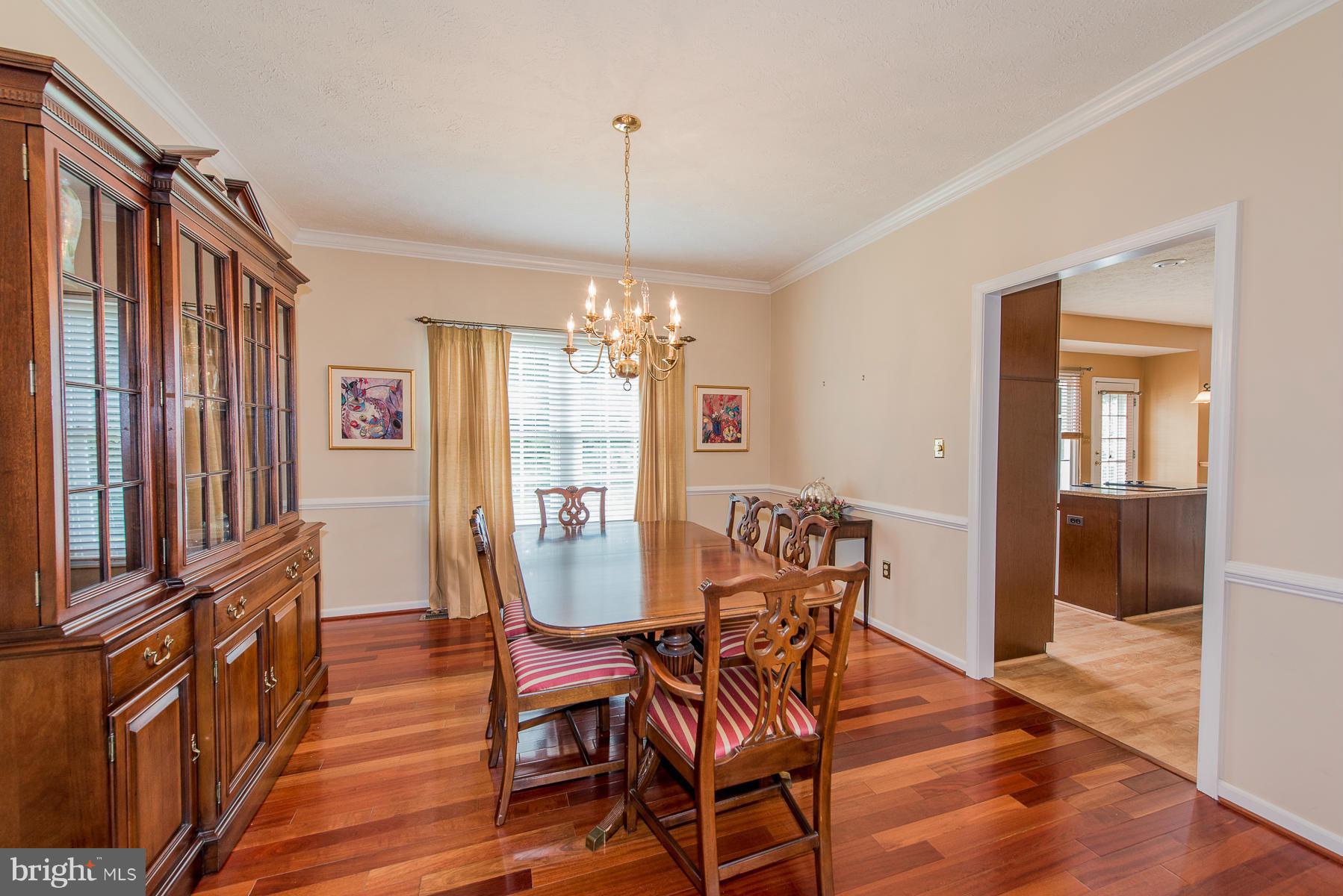 10277 Wetherburn Road Ellicott City, MD 21042 - Photo 8 of 30 Dining Room