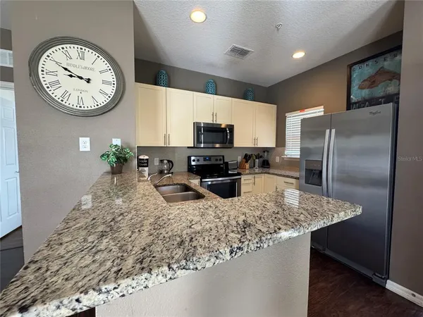 $1,900 | 3215 Wish Avenue, Kissimmee, FL 34747