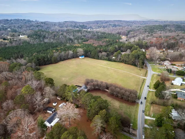 $595,000 | 932 Johnson Road, Chickamauga, GA 30707