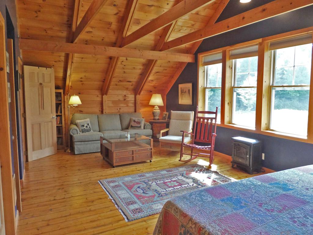 233 Pine Banks Road Putney, VT 05346 - Photo 11 of 23