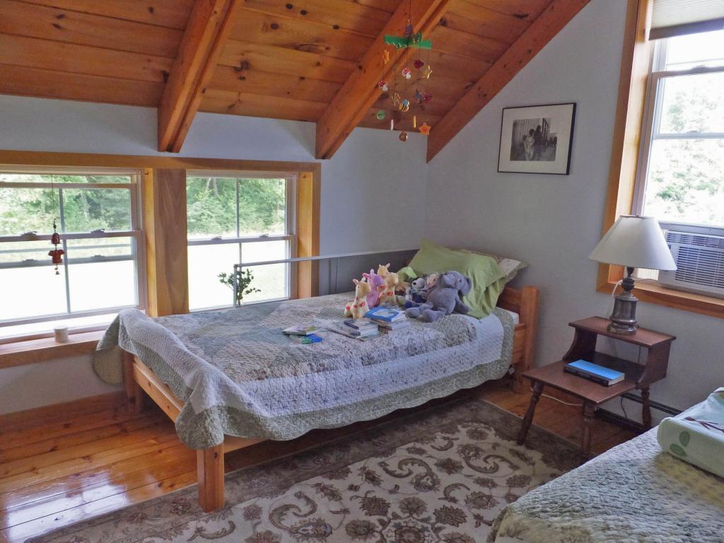 233 Pine Banks Road Putney, VT 05346 - Photo 13 of 23