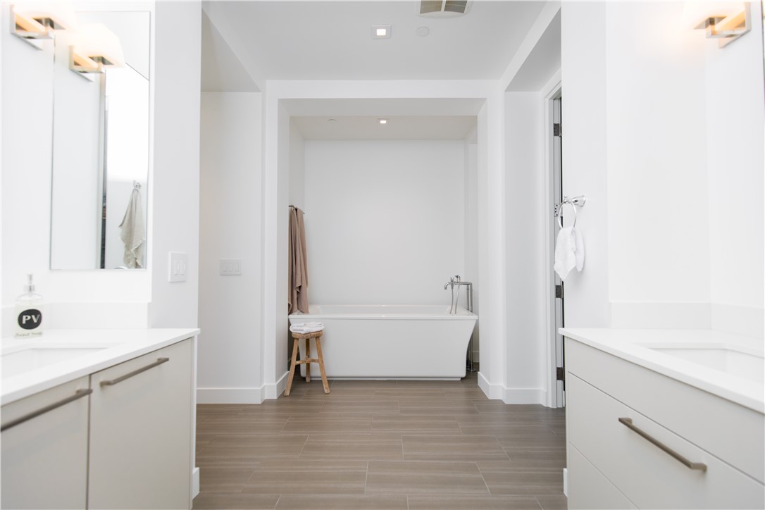 2210 Newport Boulevard, Unit 302 Newport Beach, CA 92663 - Photo 11 of 23