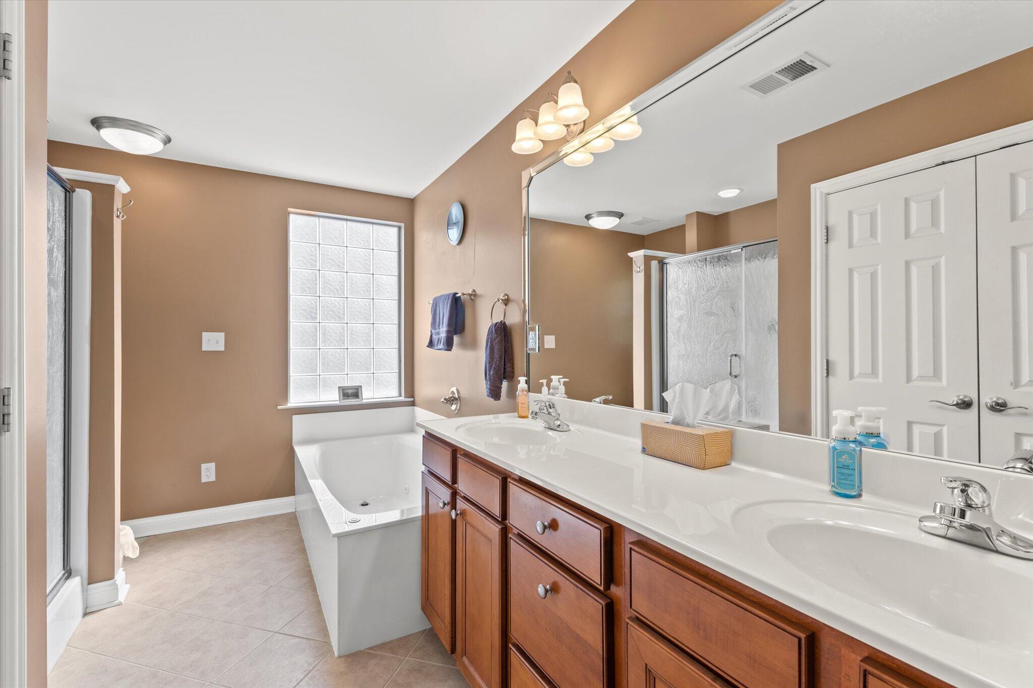 2237 Shaker Run Road Lexington, KY 40509 - Photo 26 of 42 24-IMG_7788
