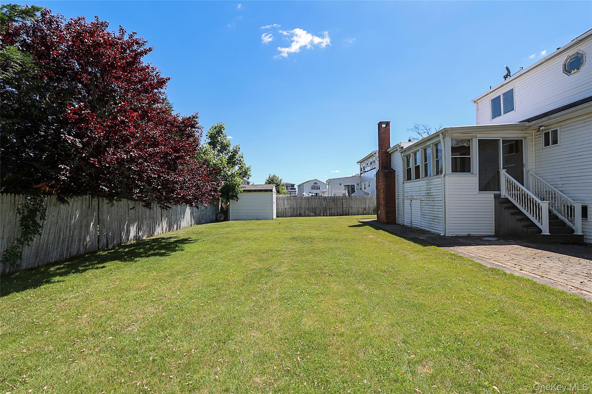 20 East Clearwater Road Lindenhurst, NY 11757 - Photo 40 of 41